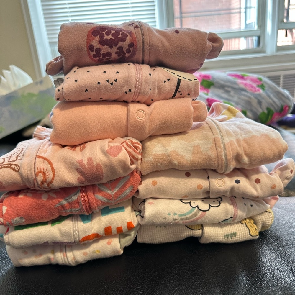 Size 0-3 months sleep to play onesies